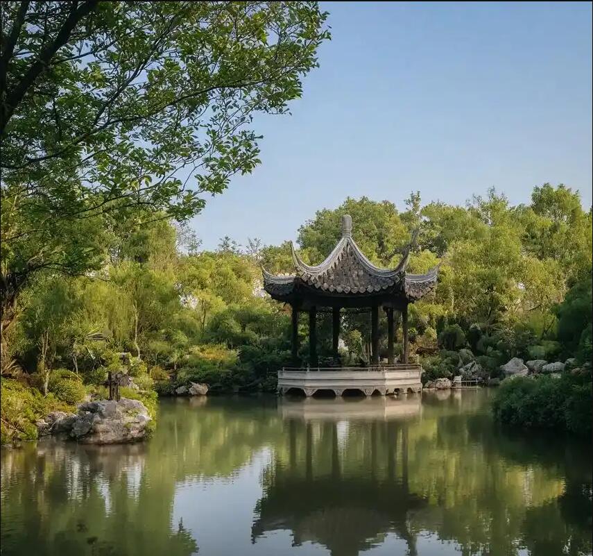 湛江麻章雨珍快递有限公司